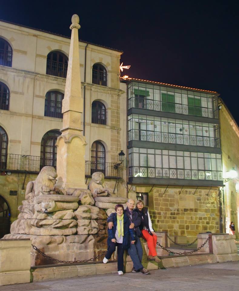 Ahora estamos en la plaza mayor.