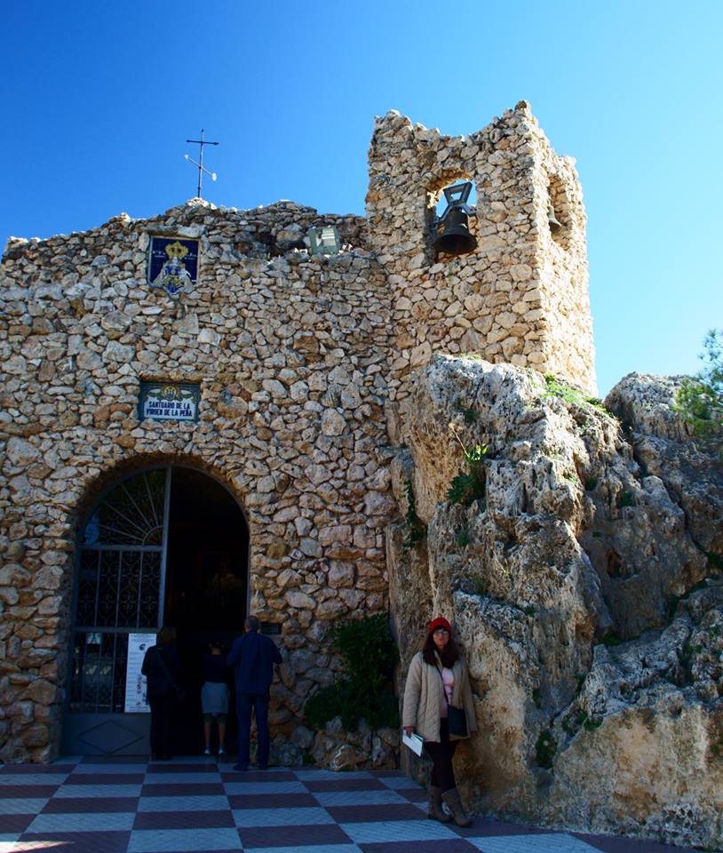 EN LAS MURALLAS DEL CASTILLO